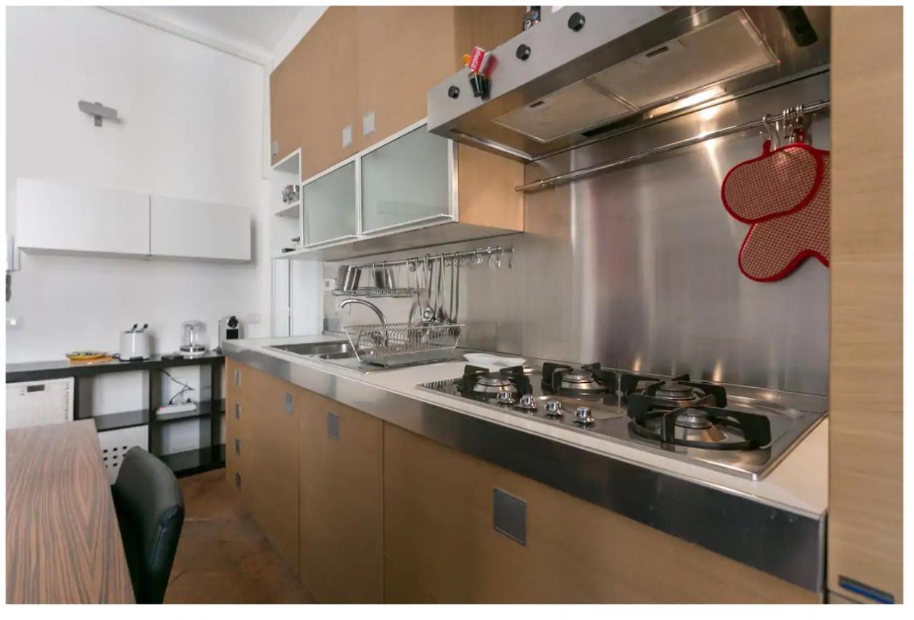 Splendido Bilocale In Via Orti - A Pochi Metri Dal Policlinico Apartamento Milão Exterior foto